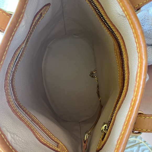 Louis Vuitton bucket - Picture 6 of 8